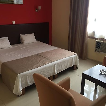 White Palace Hotel Antananarivo Esterno foto